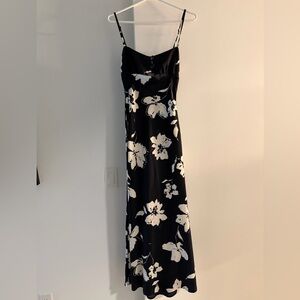 Elegant Black and White Floral Maxi Dress